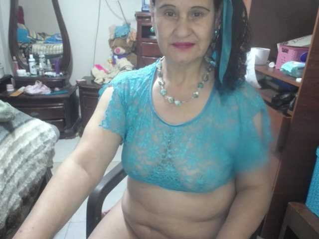 jazmin-mature's BongaCams show and profile
