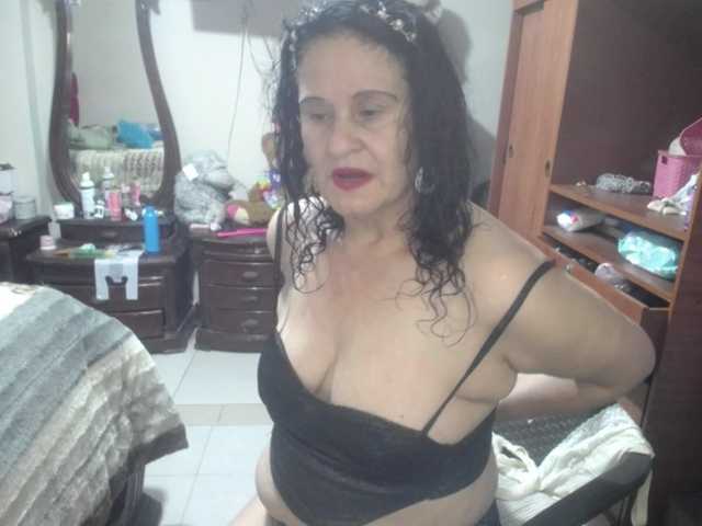 jazmin-mature's BongaCams show and profile