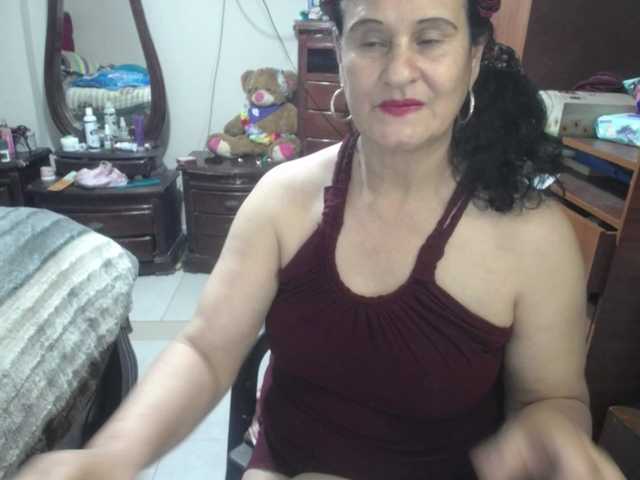 jazmin-mature's BongaCams show and profile