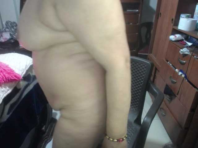 jazmin-mature's BongaCams show and profile