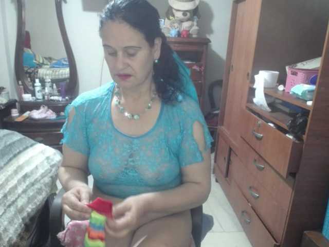 jazmin-mature's BongaCams show and profile