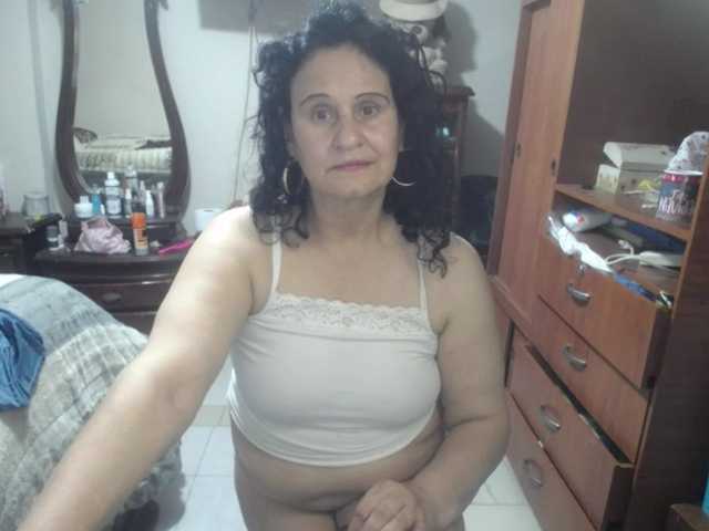 jazmin-mature's BongaCams show and profile