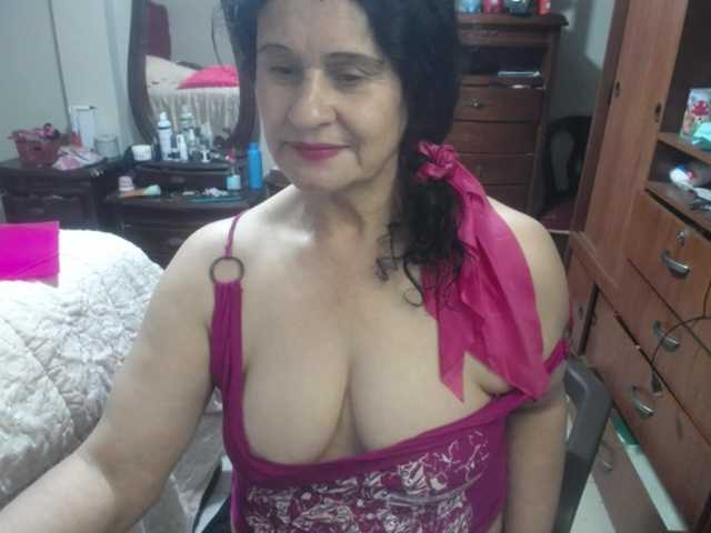jazmin-mature's BongaCams show and profile
