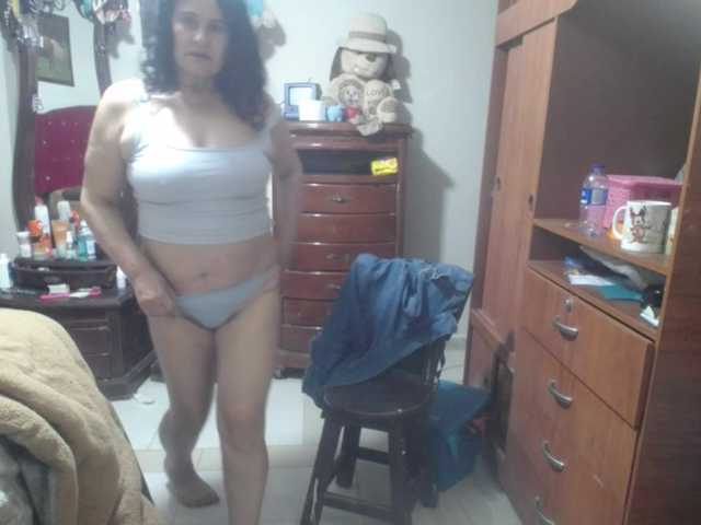 jazmin-mature from BongaCams