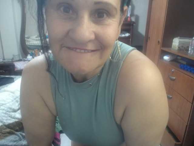 jazmin-mature's BongaCams show and profile