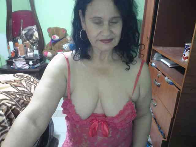 jazmin-mature webcam