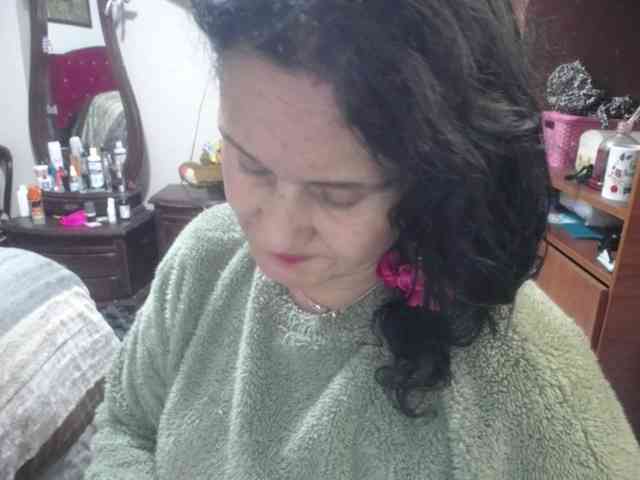 jazmin-mature webcam