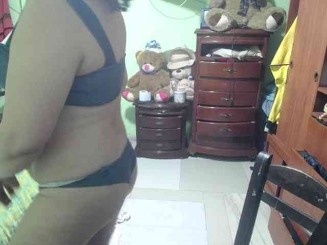 jazmin-mature webcam