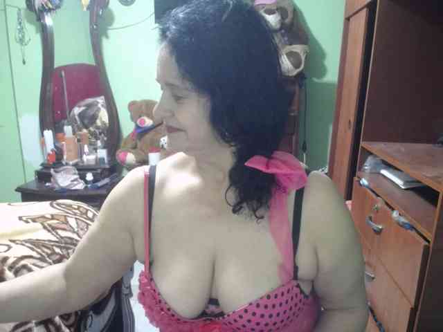 jazmin-mature webcam