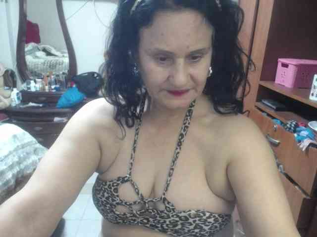 jazmin-mature jazmin-mature