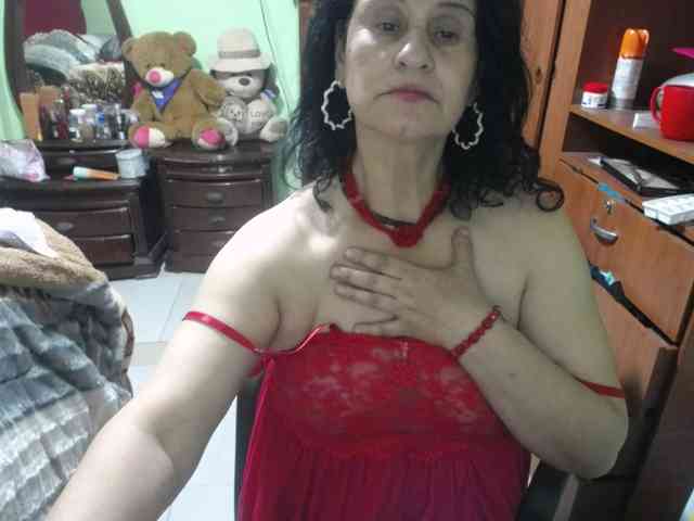 jazmin-mature webcam