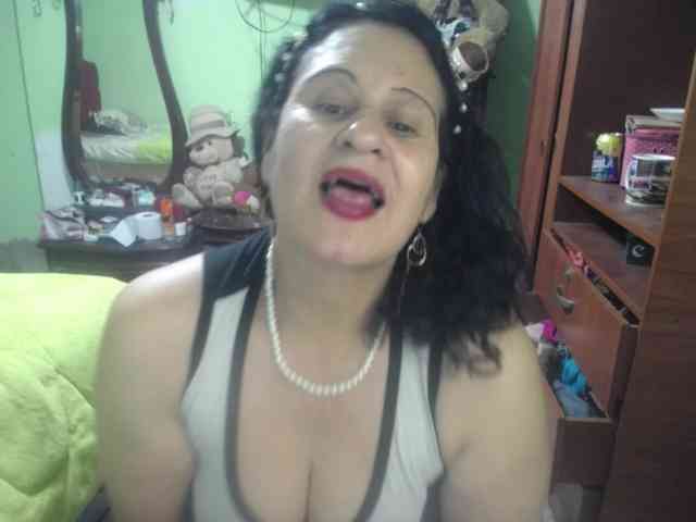 jazmin-mature webcam