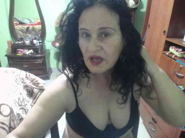 jazmin-mature webcam