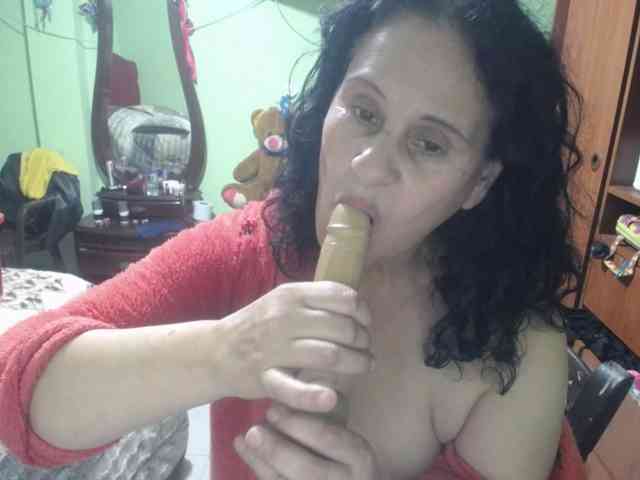 jazmin-mature webcam