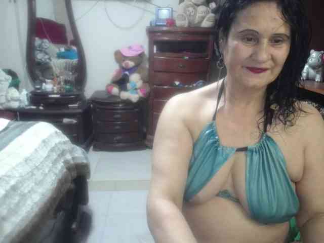 jazmin-mature jazmin-mature