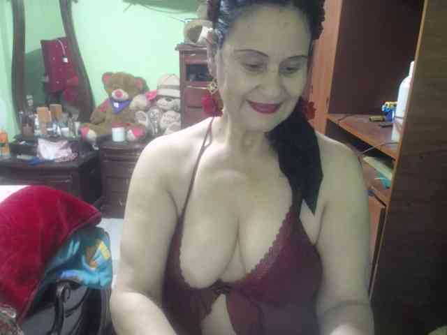 jazmin-mature webcam