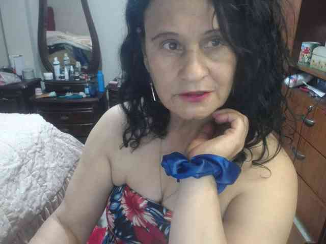 jazmin-mature webcam