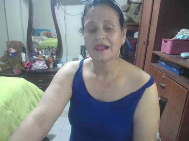 jazmin-mature webcam