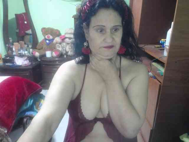 jazmin-mature webcam