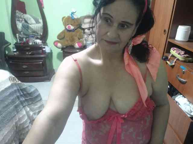 jazmin-mature webcam