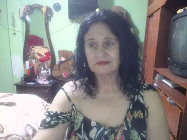 jazmin-mature webcam