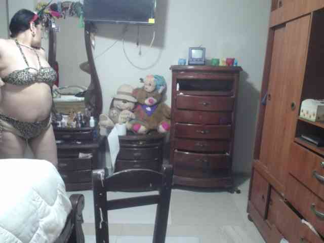 jazmin-mature jazmin-mature