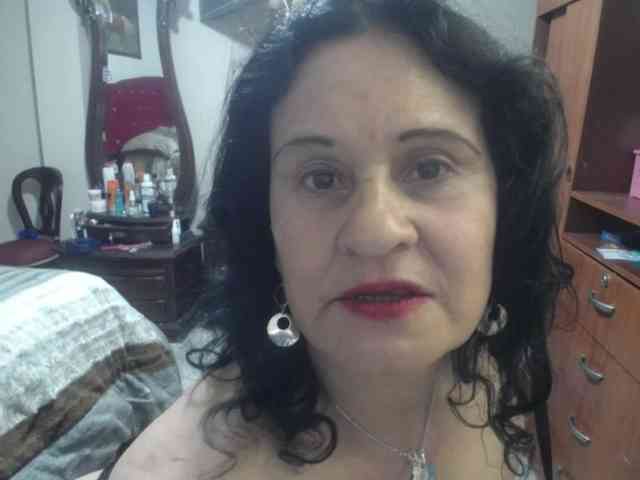 jazmin-mature webcam