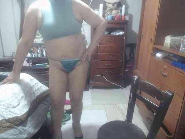 jazmin-mature webcam