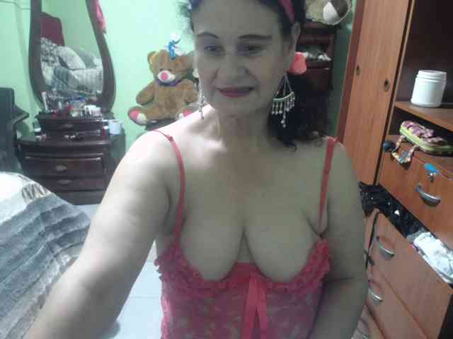 jazmin-mature webcam