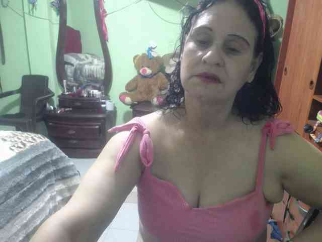 jazmin-mature webcam