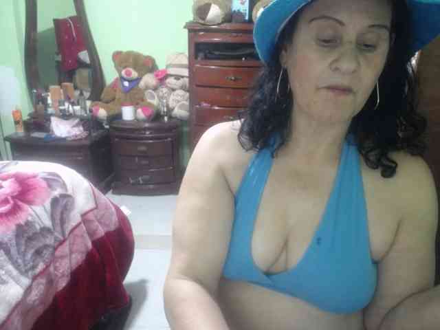 jazmin-mature webcam