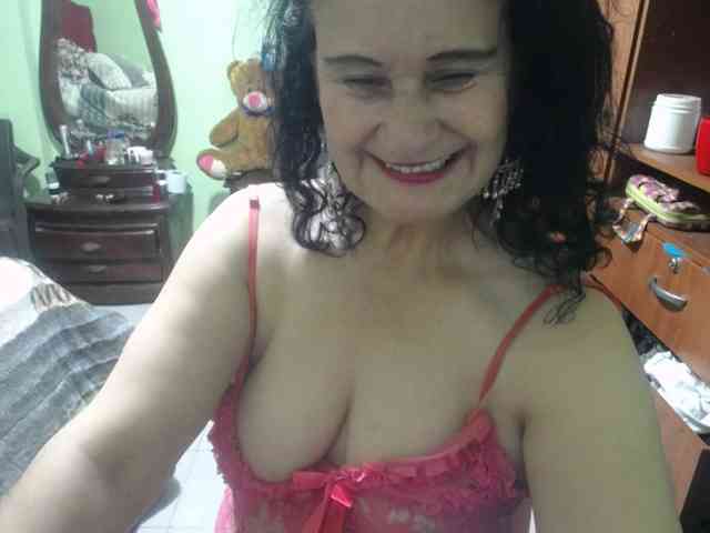 jazmin-mature webcam