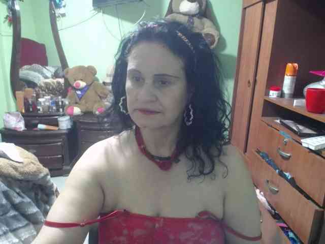 jazmin-mature webcam
