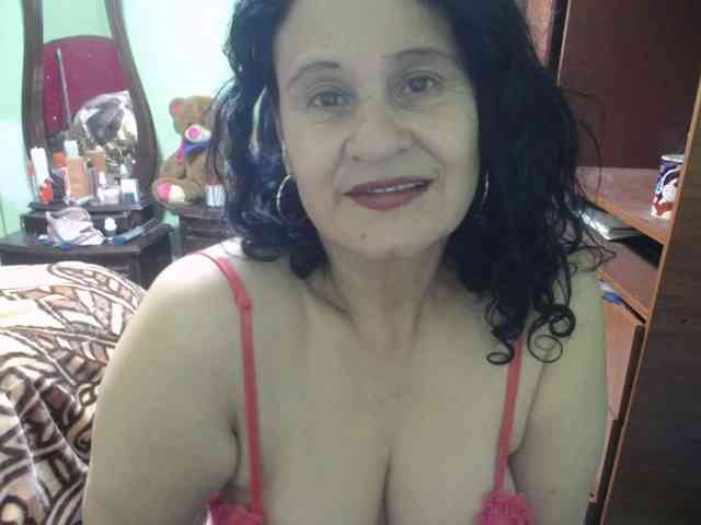 jazmin-mature webcam