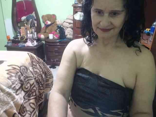 jazmin-mature webcam