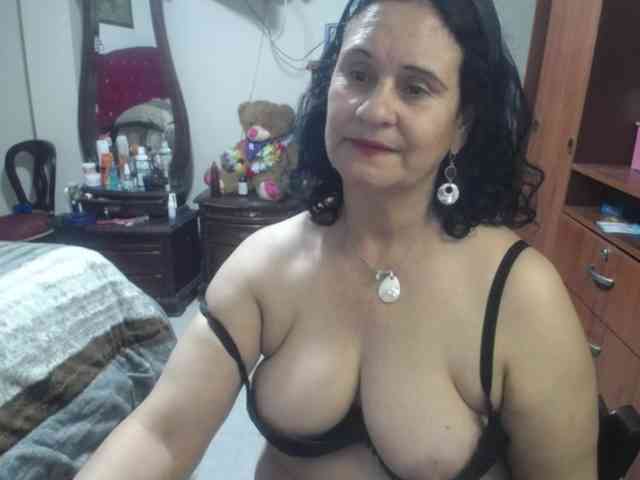 jazmin-mature webcam