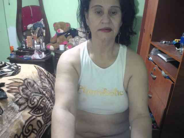 jazmin-mature webcam