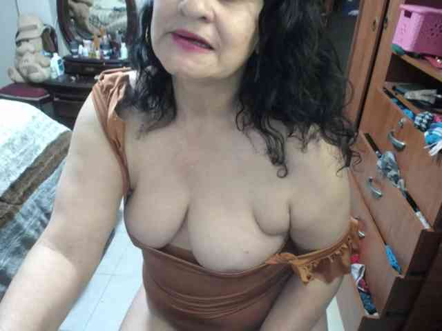 jazmin-mature jazmin-mature