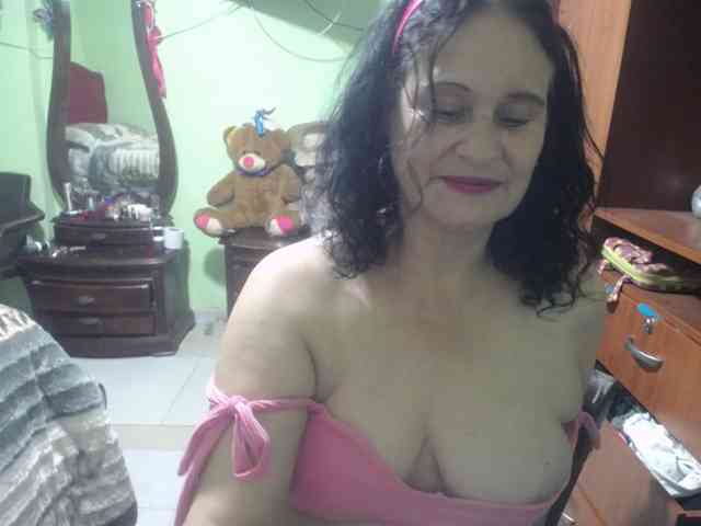jazmin-mature webcam