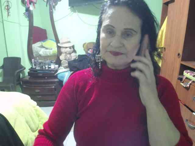 jazmin-mature webcam