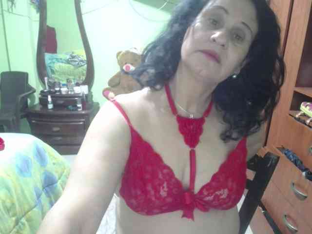 jazmin-mature webcam