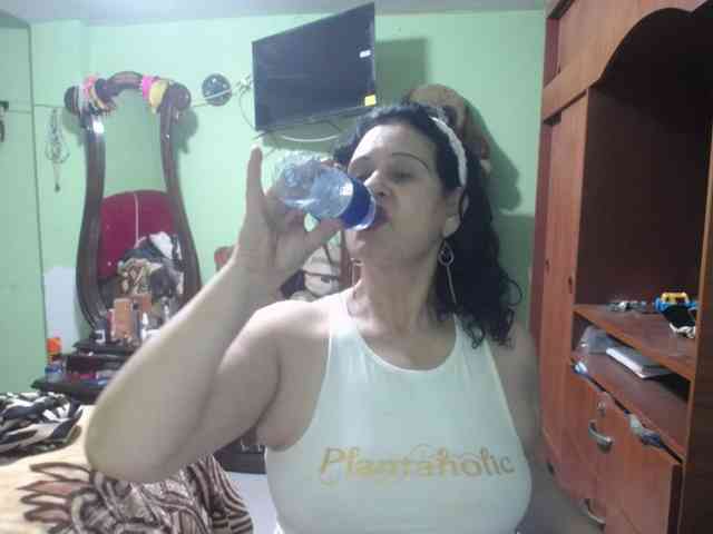 jazmin-mature webcam