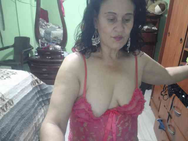 jazmin-mature webcam