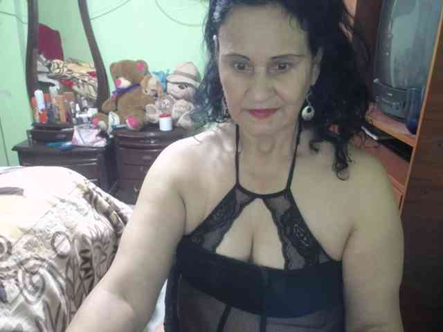 jazmin-mature webcam