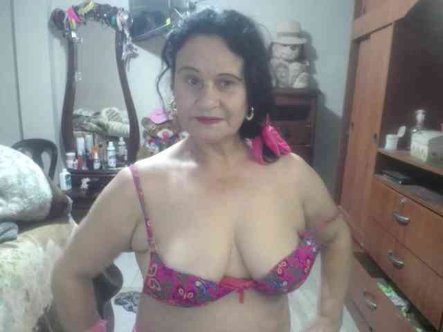 jazmin-mature jazmin-mature