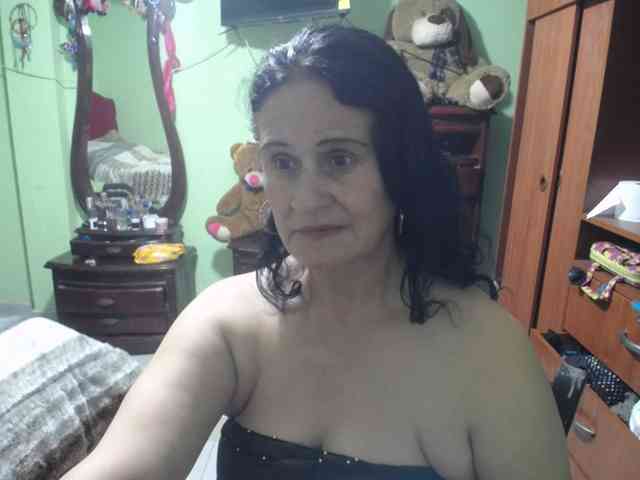 jazmin-mature webcam