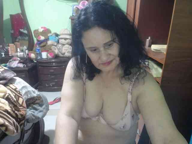 jazmin-mature webcam