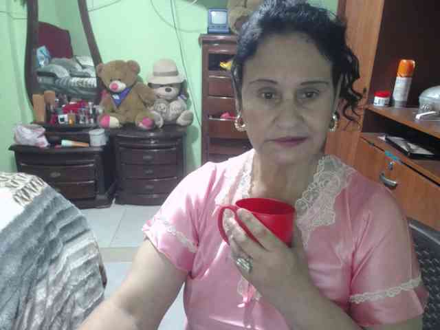 jazmin-mature webcam