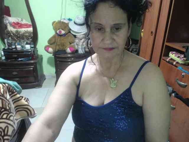 jazmin-mature webcam