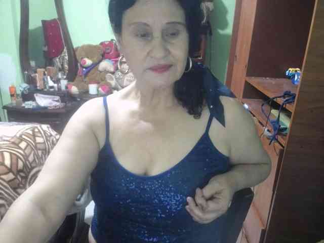 jazmin-mature webcam